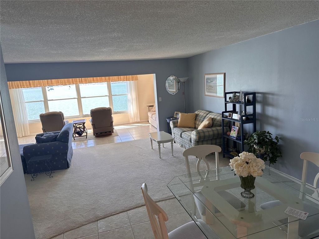 Image 10 of property listing at 5900 SHORE BOULEVARD S 504, Gulfport, FL 33707