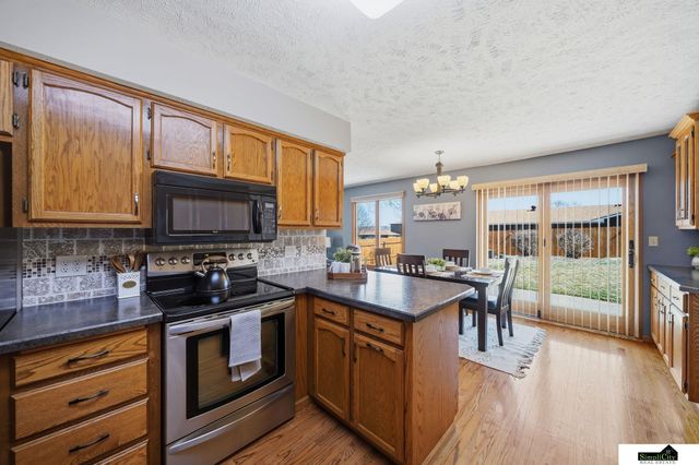 5100 S 32Nd Street, Lincoln, NE 68516
