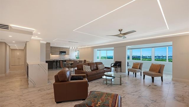 1750 BENJAMIN FRANKLIN DRIVE 9F, Sarasota, FL 34236