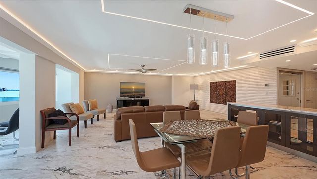 1750 BENJAMIN FRANKLIN DRIVE 9F, Sarasota, FL 34236