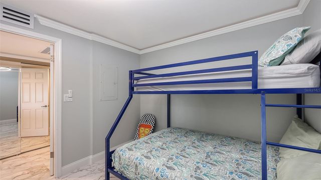 1750 BENJAMIN FRANKLIN DRIVE 9F, Sarasota, FL 34236