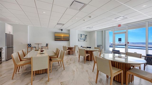 1750 BENJAMIN FRANKLIN DRIVE 9F, Sarasota, FL 34236