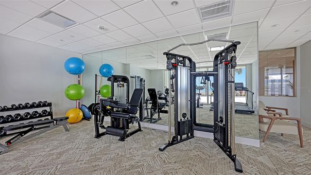 1750 BENJAMIN FRANKLIN DRIVE 9F, Sarasota, FL 34236