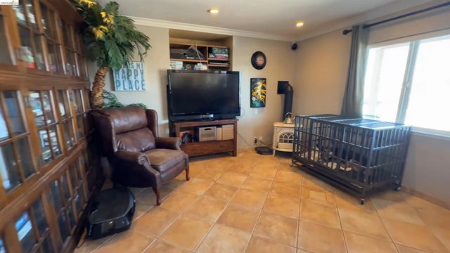 1835 Dolphin Ct, Discovery Bay, CA 94505