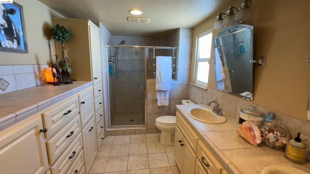 1835 Dolphin Ct, Discovery Bay, CA 94505