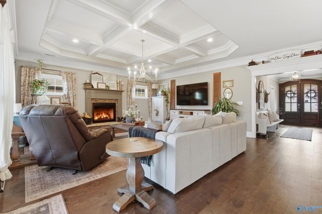 3012 Chimney Cove Circle SE, Brownsboro, AL 35741