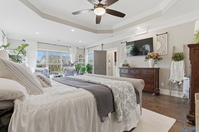 3012 Chimney Cove Circle SE, Brownsboro, AL 35741