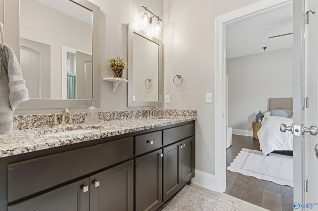 3012 Chimney Cove Circle SE, Brownsboro, AL 35741