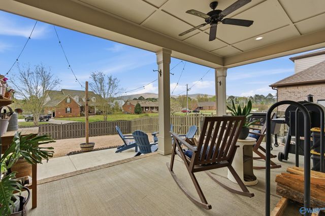 3012 Chimney Cove Circle SE, Brownsboro, AL 35741