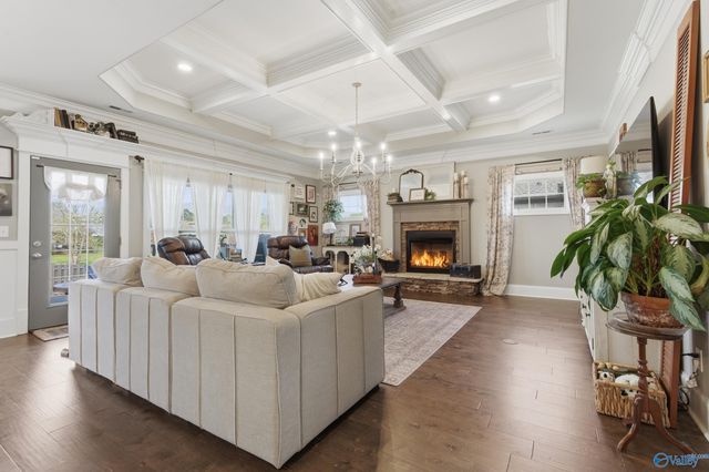 3012 Chimney Cove Circle SE, Brownsboro, AL 35741