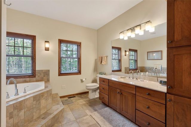 10457N Pine Point Road, Hayward, WI 54843