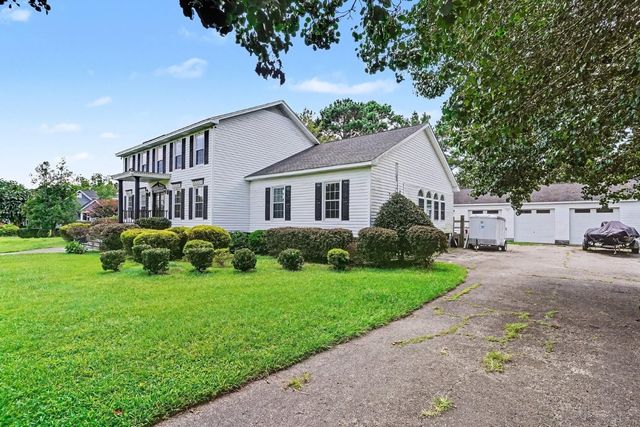 3957 Long Avenue Ext., Conway, SC 29526