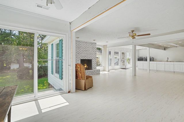 3957 Long Avenue Ext., Conway, SC 29526