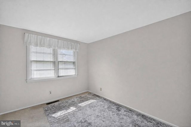 1929 JENKINTOWN RD, Jenkintown, PA 19046