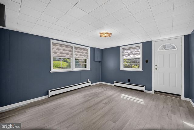 1929 JENKINTOWN RD, Jenkintown, PA 19046