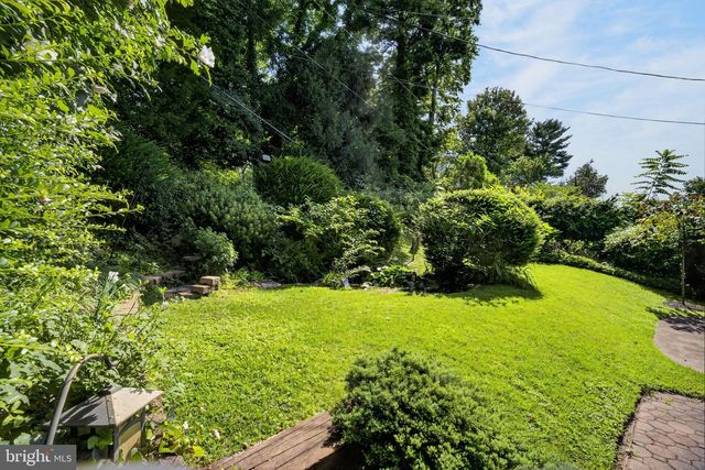 1929 JENKINTOWN RD, Jenkintown, PA 19046