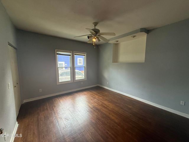 3758 Lockwood Avenue, Toledo, OH 43612