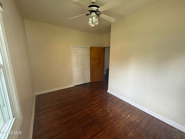 3758 Lockwood Avenue, Toledo, OH 43612