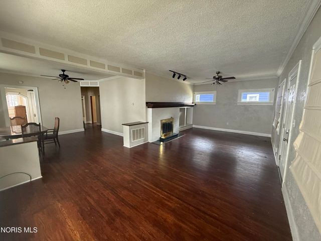 3758 Lockwood Avenue, Toledo, OH 43612
