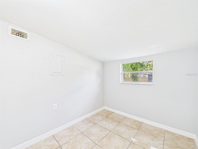 348 GORDON AVENUE, Lake Wales, FL 33859