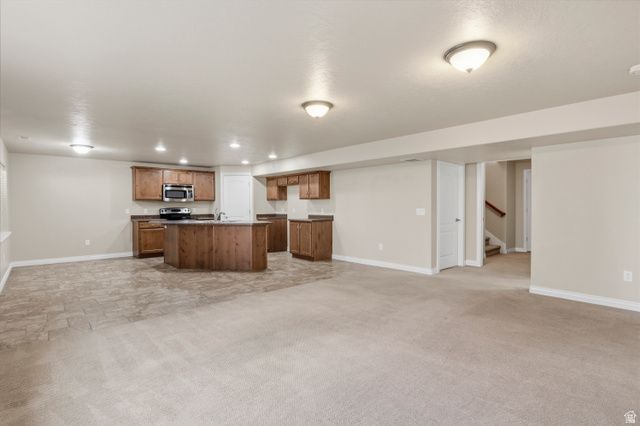 10813 S AUTUMN RAIN RD, South Jordan, UT 84009