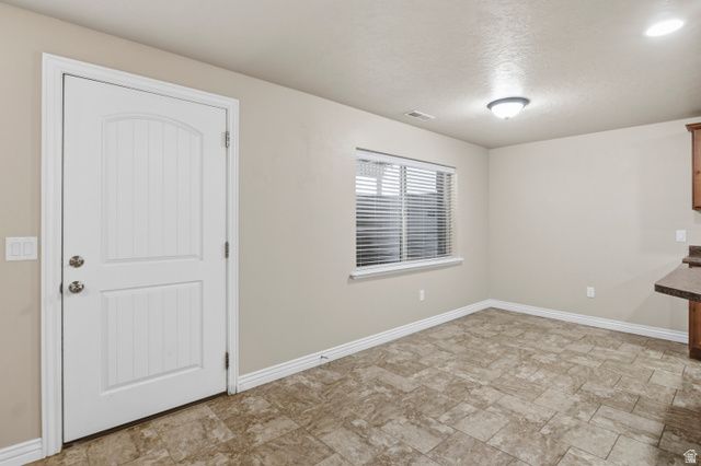 10813 S AUTUMN RAIN RD, South Jordan, UT 84009