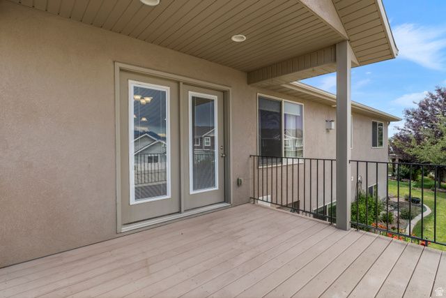 10813 S AUTUMN RAIN RD, South Jordan, UT 84009