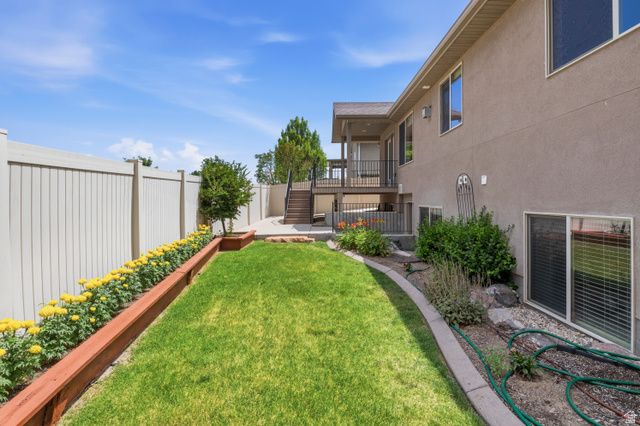 10813 S AUTUMN RAIN RD, South Jordan, UT 84009