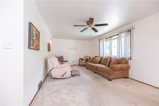 565 Anderson Avenue, Plum Boro, PA 15239