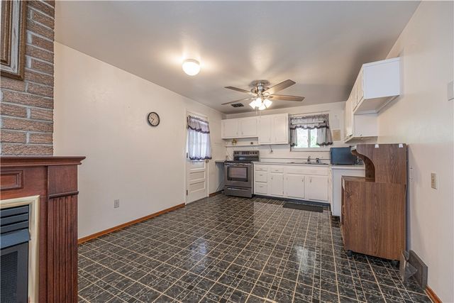 565 Anderson Avenue, Plum Boro, PA 15239