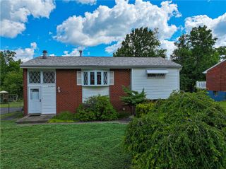 565 Anderson Avenue, Plum Boro, PA 15239