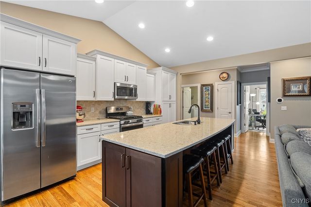 167 Edwards Falls Lane, Manlius, NY 13104