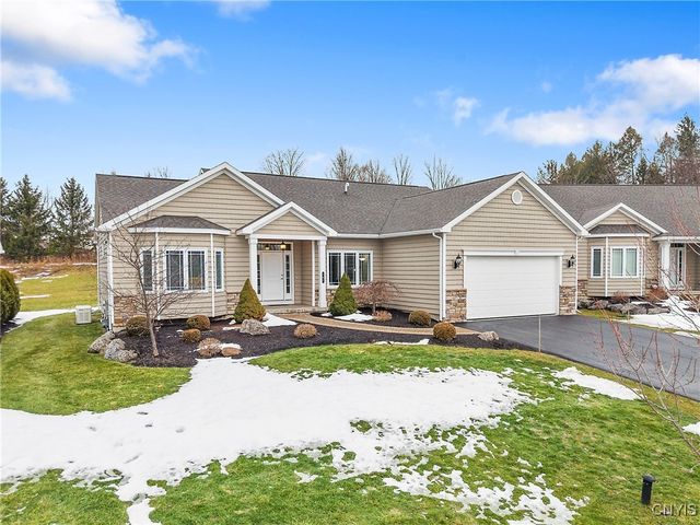 167 Edwards Falls Lane, Manlius, NY 13104