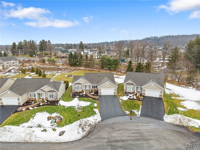 167 Edwards Falls Lane, Manlius, NY 13104