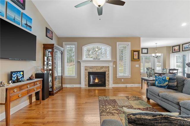 167 Edwards Falls Lane, Manlius, NY 13104