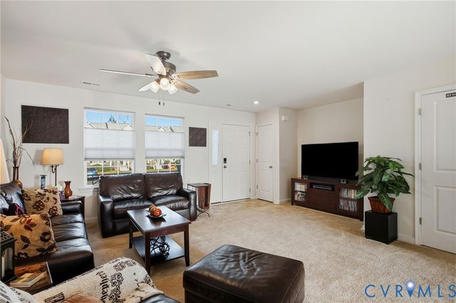 2109 Chaucer Ct, Aylett, VA 23009