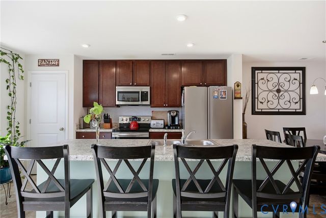 2109 Chaucer Ct, Aylett, VA 23009