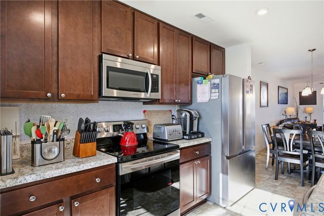 2109 Chaucer Ct, Aylett, VA 23009