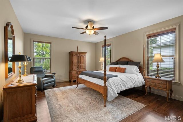 12531 Ridgefield Drive, Des Peres, MO 63131