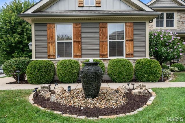12531 Ridgefield Drive, Des Peres, MO 63131