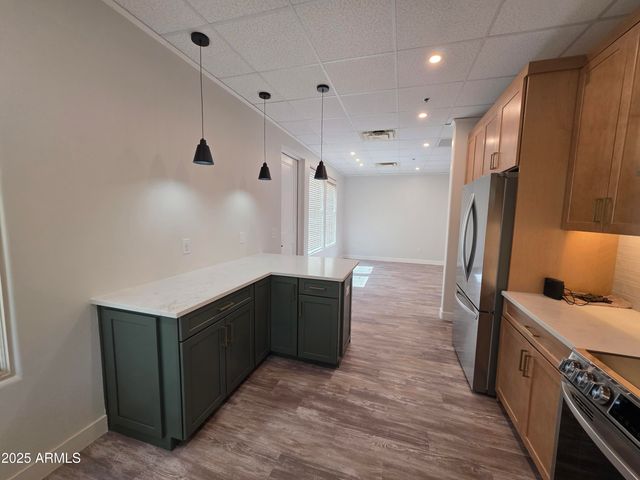 16715 E Parkview Avenue 201, Fountain Hills, AZ 85268