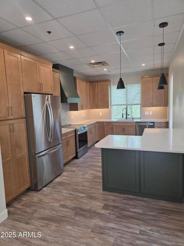16715 E Parkview Avenue 201, Fountain Hills, AZ 85268