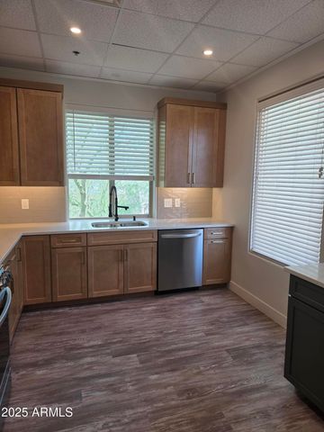 16715 E Parkview Avenue 201, Fountain Hills, AZ 85268