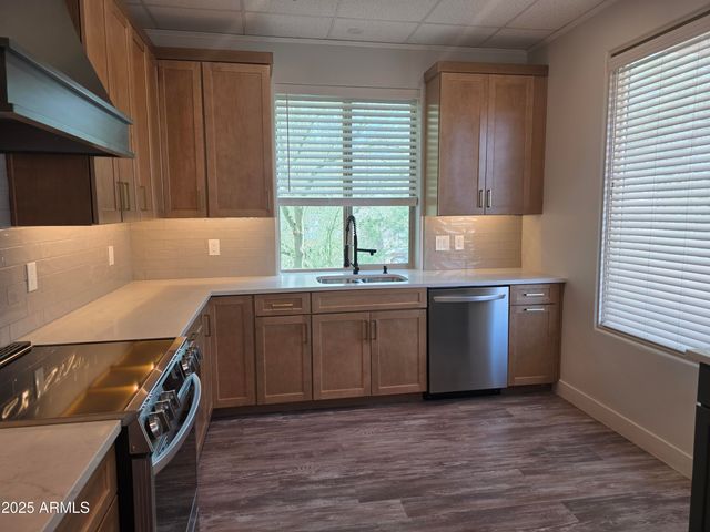 16715 E Parkview Avenue 201, Fountain Hills, AZ 85268