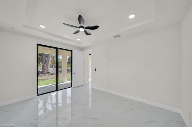446 Skyland LN, Port Charlotte, FL 33953