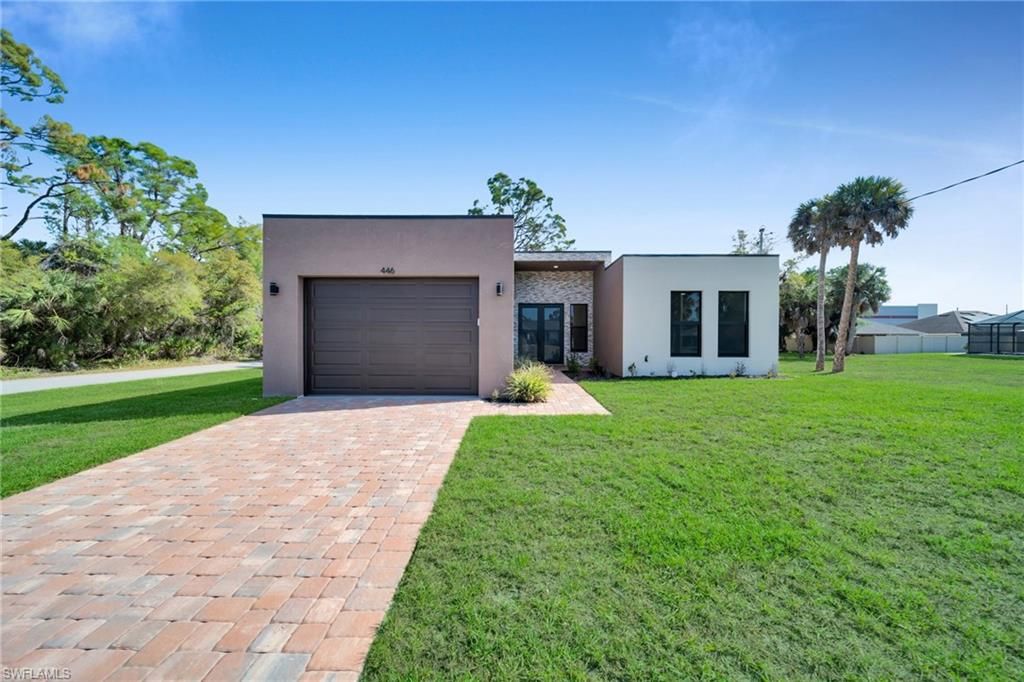 446 Skyland LN, Port Charlotte, FL 33953