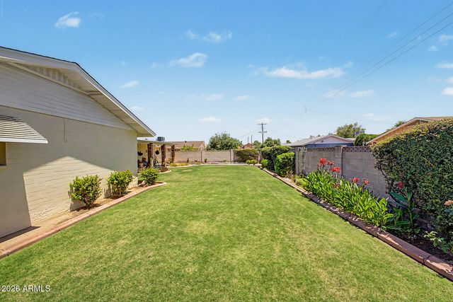 3121 W AUGUSTA Avenue, Phoenix, AZ 85051