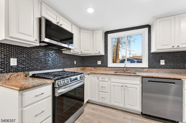 28 Madison Ave, Woodbridge Twp., NJ 07001