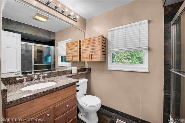 598 Park Street, Birmingham, MI 48009