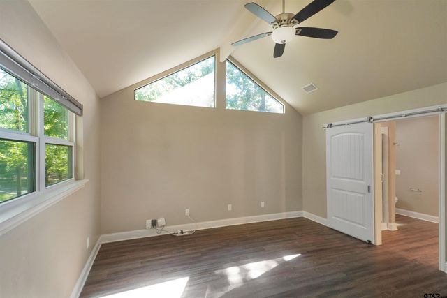 245 Larchwood Path, Holly Lake Ranch, TX 75765
